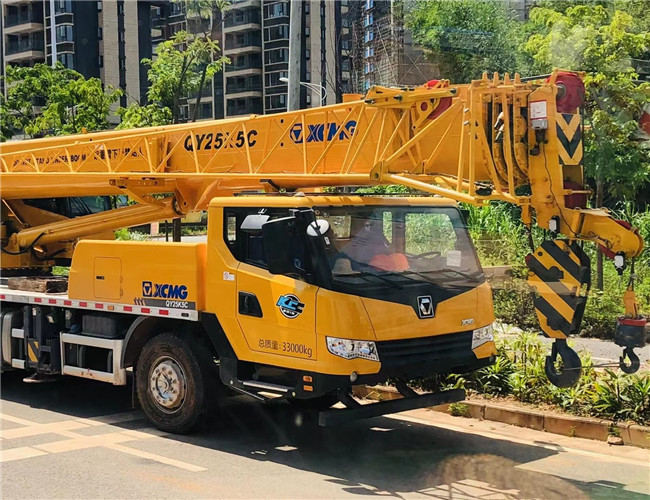 青山湖区大件设备吊装租赁吊车